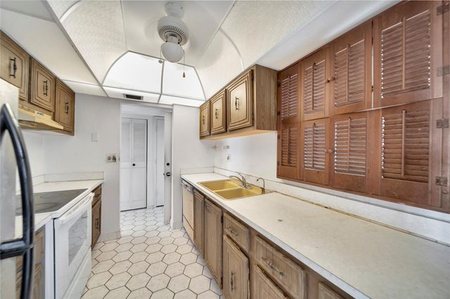 801 S Federal Hwy 818, Pompano Beach, FL 33062