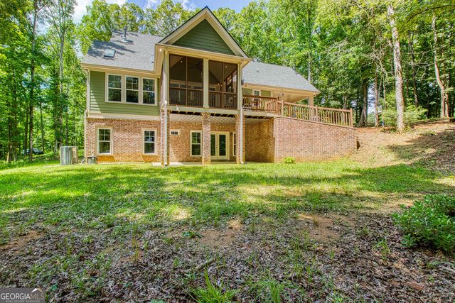 195 Buckeye Farms Drive, Moreland, GA 30259