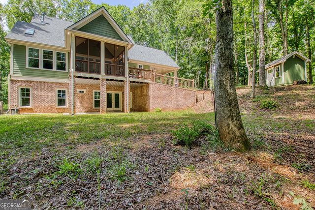 195 Buckeye Farms Drive, Moreland, GA 30259