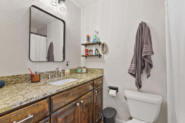 619 N 5th Street, Gunter, TX 75058