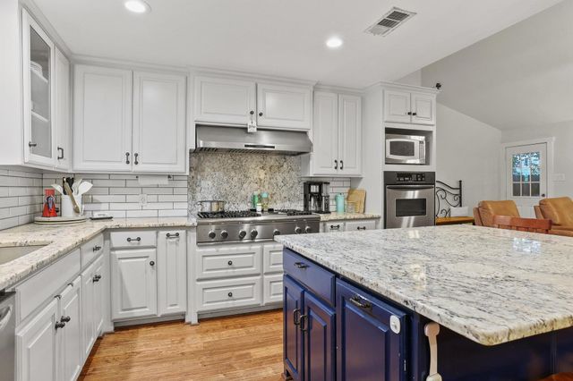 619 N 5th Street, Gunter, TX 75058