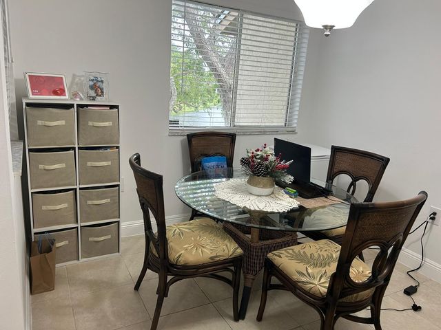 7205 Glenmoor Drive 7205, West Palm Beach, FL 33409