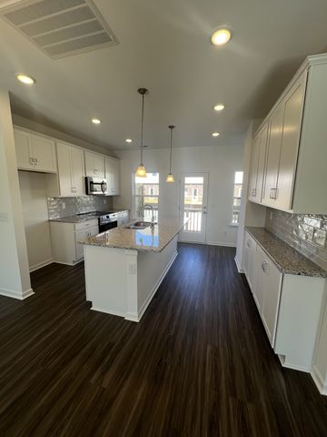 129 Rosebush Lane, Lebanon, TN 37087