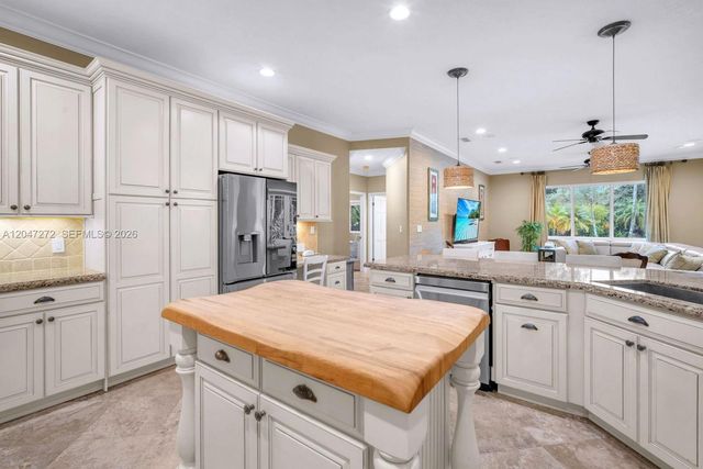 17710 SW 63rd Manor, Southwest Ranches, FL 33331