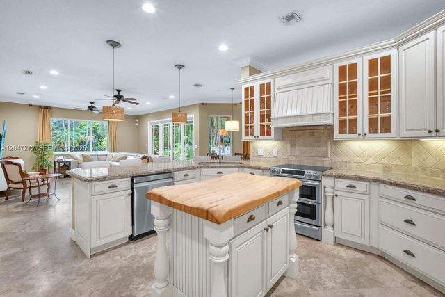 17710 SW 63rd Manor, Southwest Ranches, FL 33331
