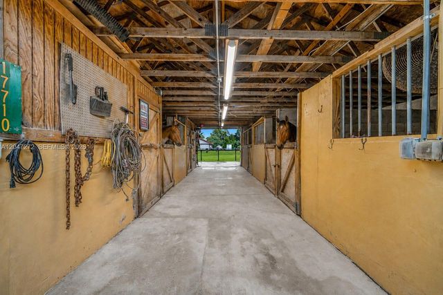 17710 SW 63rd Manor, Southwest Ranches, FL 33331