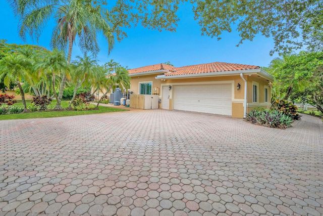 17710 SW 63rd Manor, Southwest Ranches, FL 33331