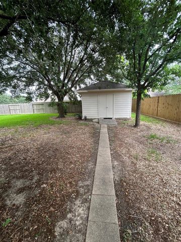 4219 Avenue J, Santa Fe, TX 77510
