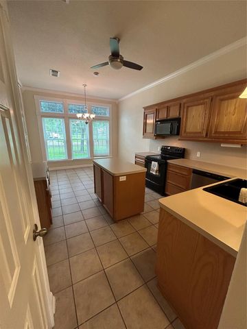 4219 Avenue J, Santa Fe, TX 77510