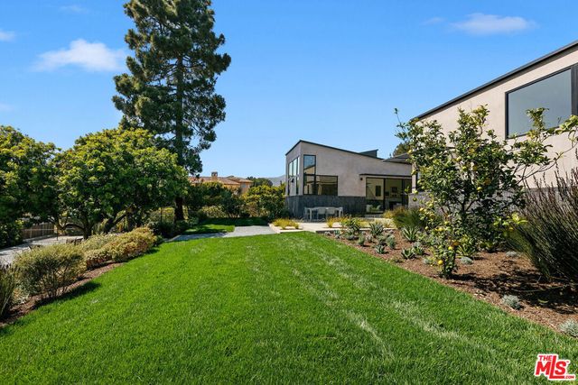 6565 Dume Drive, Malibu, CA 90265