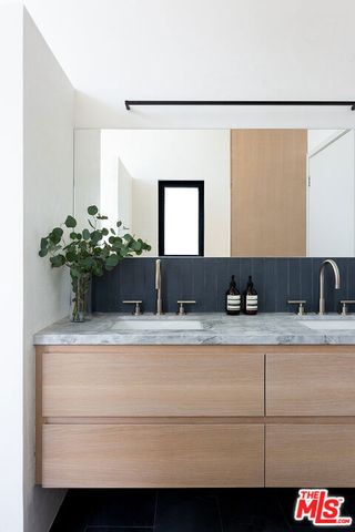 6565 Dume Drive, Malibu, CA 90265
