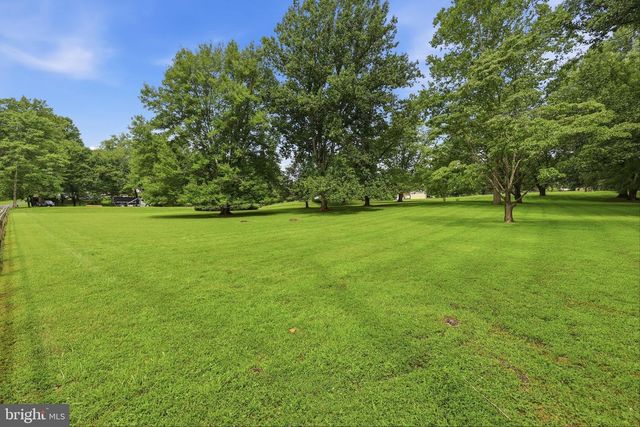 3549 LAKEWAY DR, Ellicott City, MD 21042