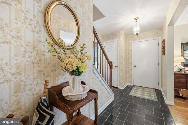 3549 LAKEWAY DR, Ellicott City, MD 21042