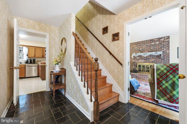 3549 LAKEWAY DR, Ellicott City, MD 21042