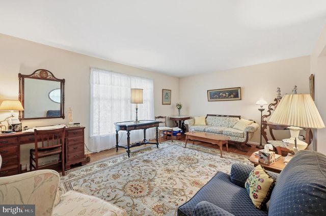 3549 LAKEWAY DR, Ellicott City, MD 21042