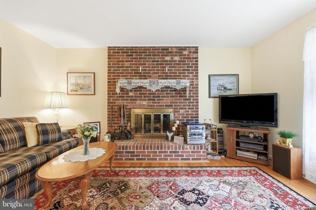 3549 LAKEWAY DR, Ellicott City, MD 21042