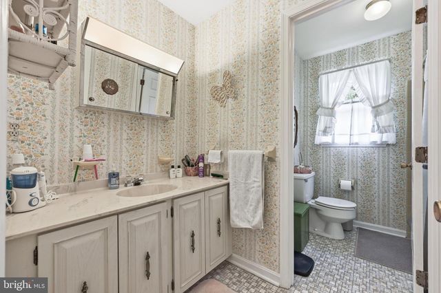 3549 LAKEWAY DR, Ellicott City, MD 21042