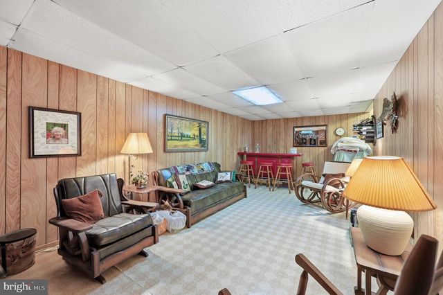3549 LAKEWAY DR, Ellicott City, MD 21042