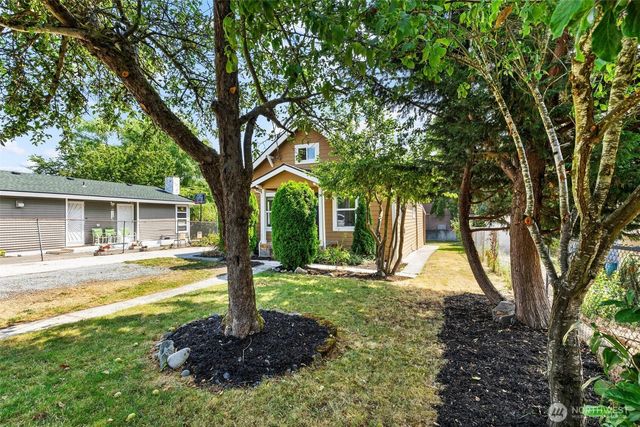8632 45th Avenue S, Seattle, WA 98118