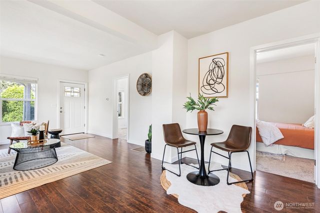 8632 45th Avenue S, Seattle, WA 98118