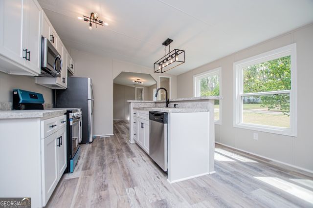 59 Spring Lane, Carrollton, GA 30116