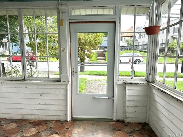 44 Davis Avenue, Poughkeepsie, NY 12603