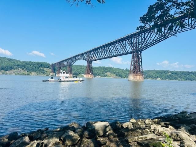 44 Davis Avenue, Poughkeepsie, NY 12603