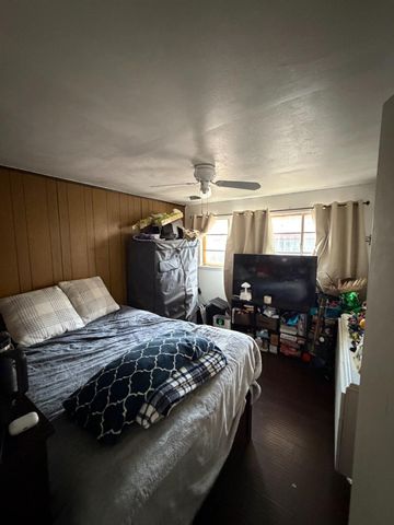 2108 W Dennett Avenue, Fresno, CA 93728