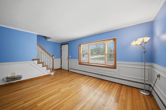 220 Norfolk Street, Manchester, NH 03103