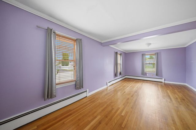 220 Norfolk Street, Manchester, NH 03103