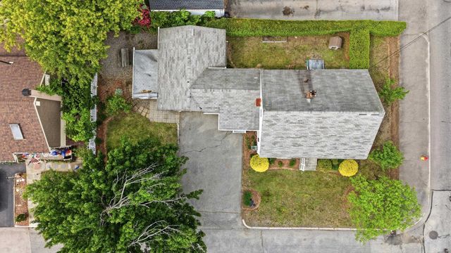 220 Norfolk Street, Manchester, NH 03103