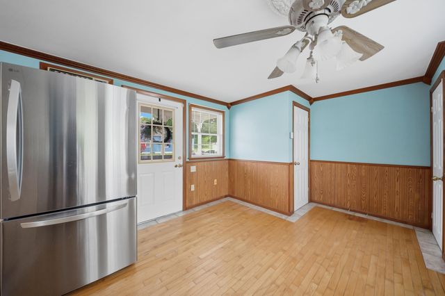 220 Norfolk Street, Manchester, NH 03103