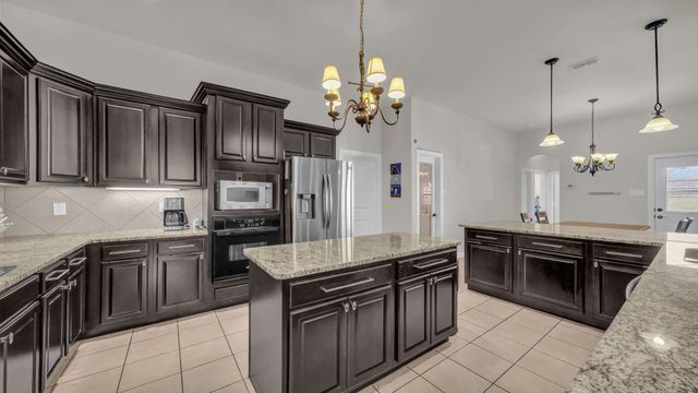 109 Portales Drive, Aledo, TX 76008