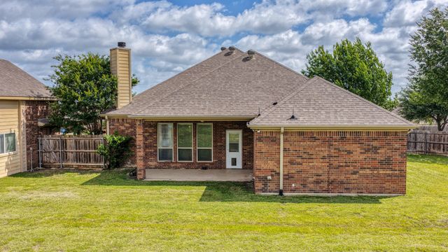 109 Portales Drive, Aledo, TX 76008