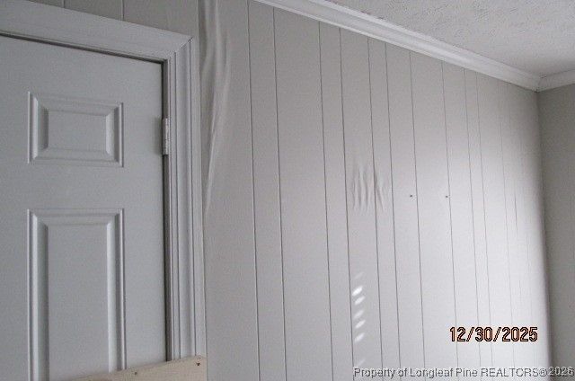 2410 N Roberts Avenue, Lumberton, NC 28358