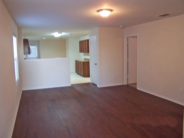 8844 VALLEY RIVER Drive, Fort Worth, TX 76244