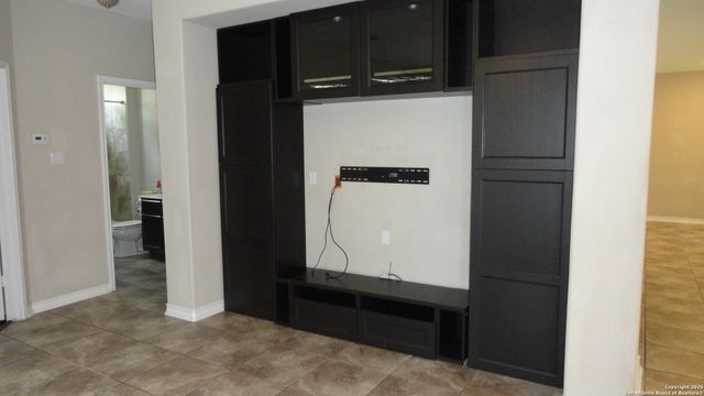 23410 Woodlawn Rdg, San Antonio, TX 78259