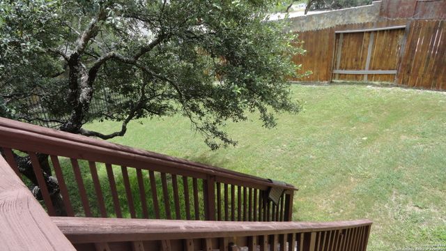 23410 Woodlawn Rdg, San Antonio, TX 78259