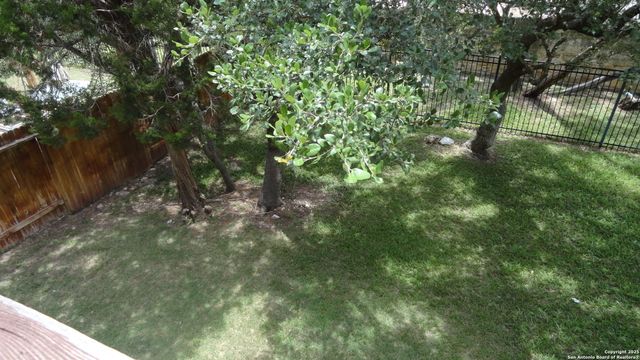 23410 Woodlawn Rdg, San Antonio, TX 78259