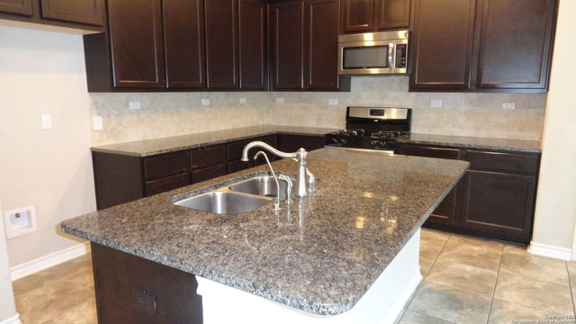 23410 Woodlawn Rdg, San Antonio, TX 78259