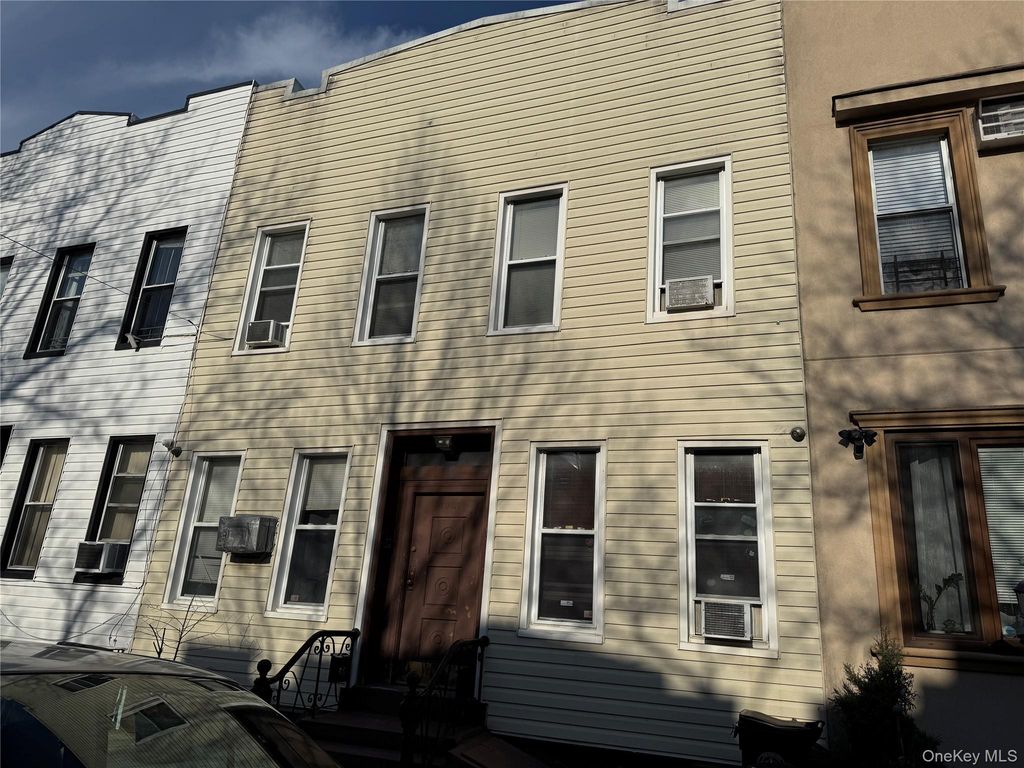 7031 67th Place, Glendale, NY 11385