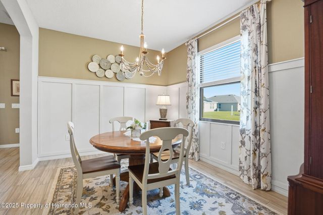 13707 Garden Hills Drive, Spring Hill, FL 34609