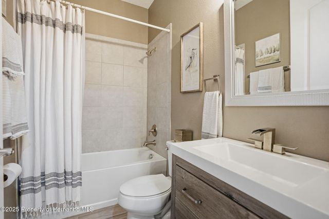 13707 Garden Hills Drive, Spring Hill, FL 34609