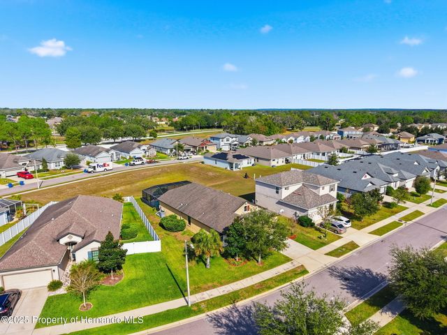 13707 Garden Hills Drive, Spring Hill, FL 34609