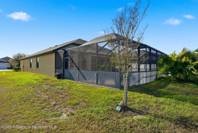 13707 Garden Hills Drive, Spring Hill, FL 34609