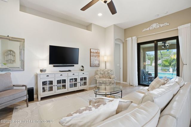 13707 Garden Hills Drive, Spring Hill, FL 34609