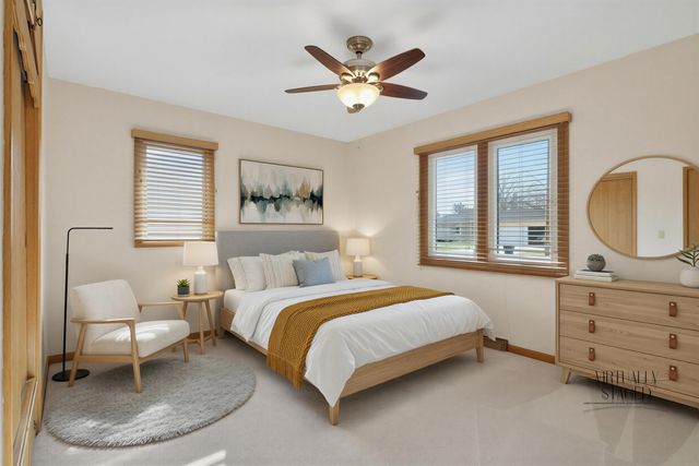 660 Wilshire Avenue, Waterloo, IA 50701