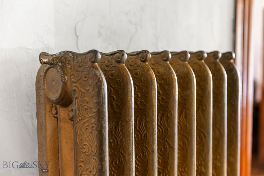 236 S 3rd Street, Livingston, MT 59047 photo 78