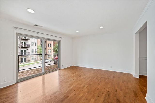 4614 Holly Street 3, Kansas City, MO 64112