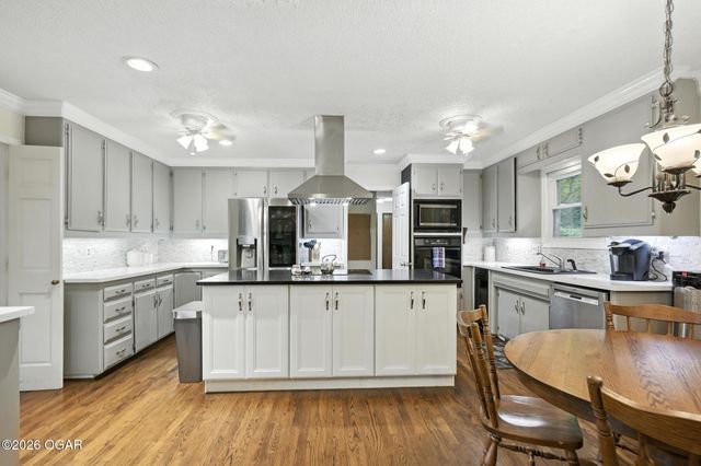 1317 Sheridan Drive, Joplin, MO 64801